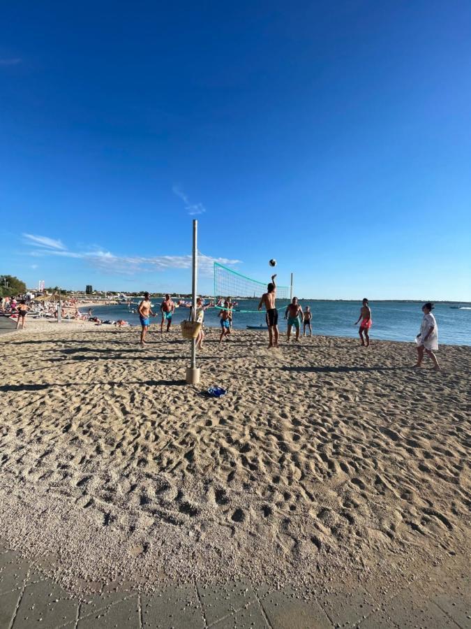 Apartment Nin - Vrsi At The Beach 외부 사진