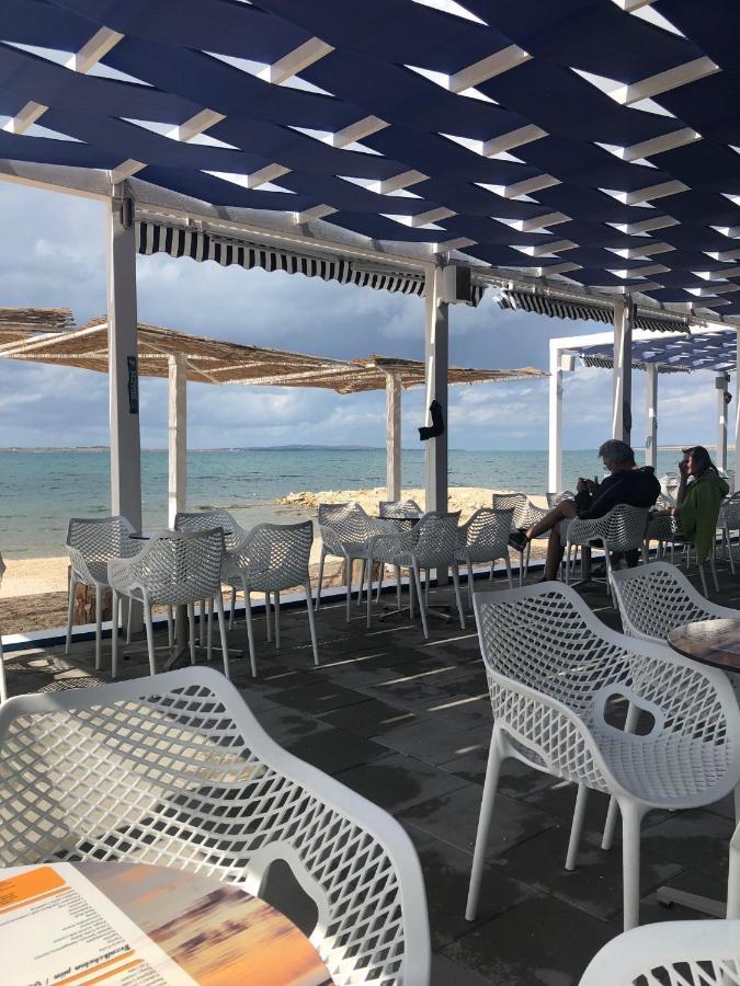 Apartment Nin - Vrsi At The Beach 외부 사진
